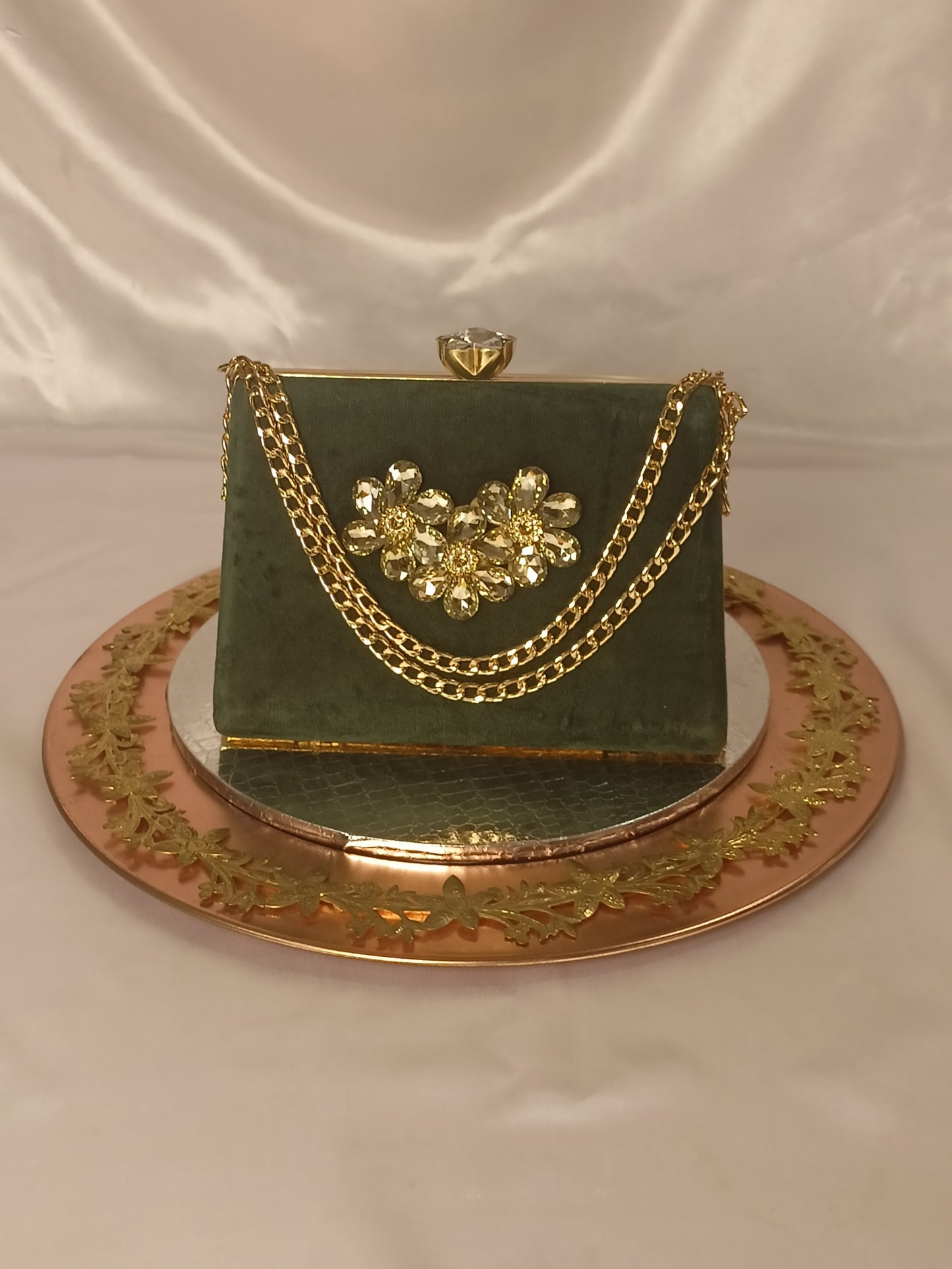 GREEN VELVET STONE CLUTCH