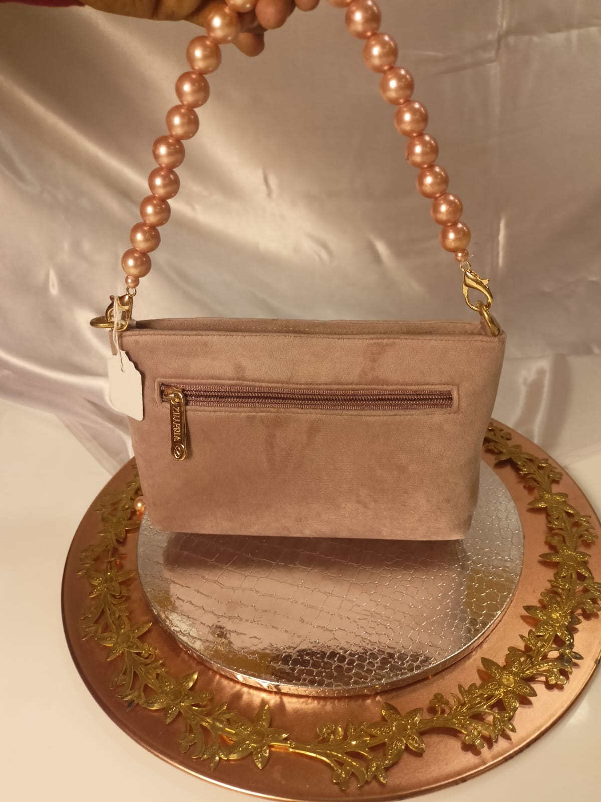ROSE GOLD PEARL CLUTCH BAG
